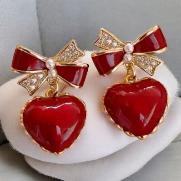 Red Heart Earrings Gold Rhinestone Bow Pearl Valentine's Dangle Pierced Jewelry - Picture 3 of 4